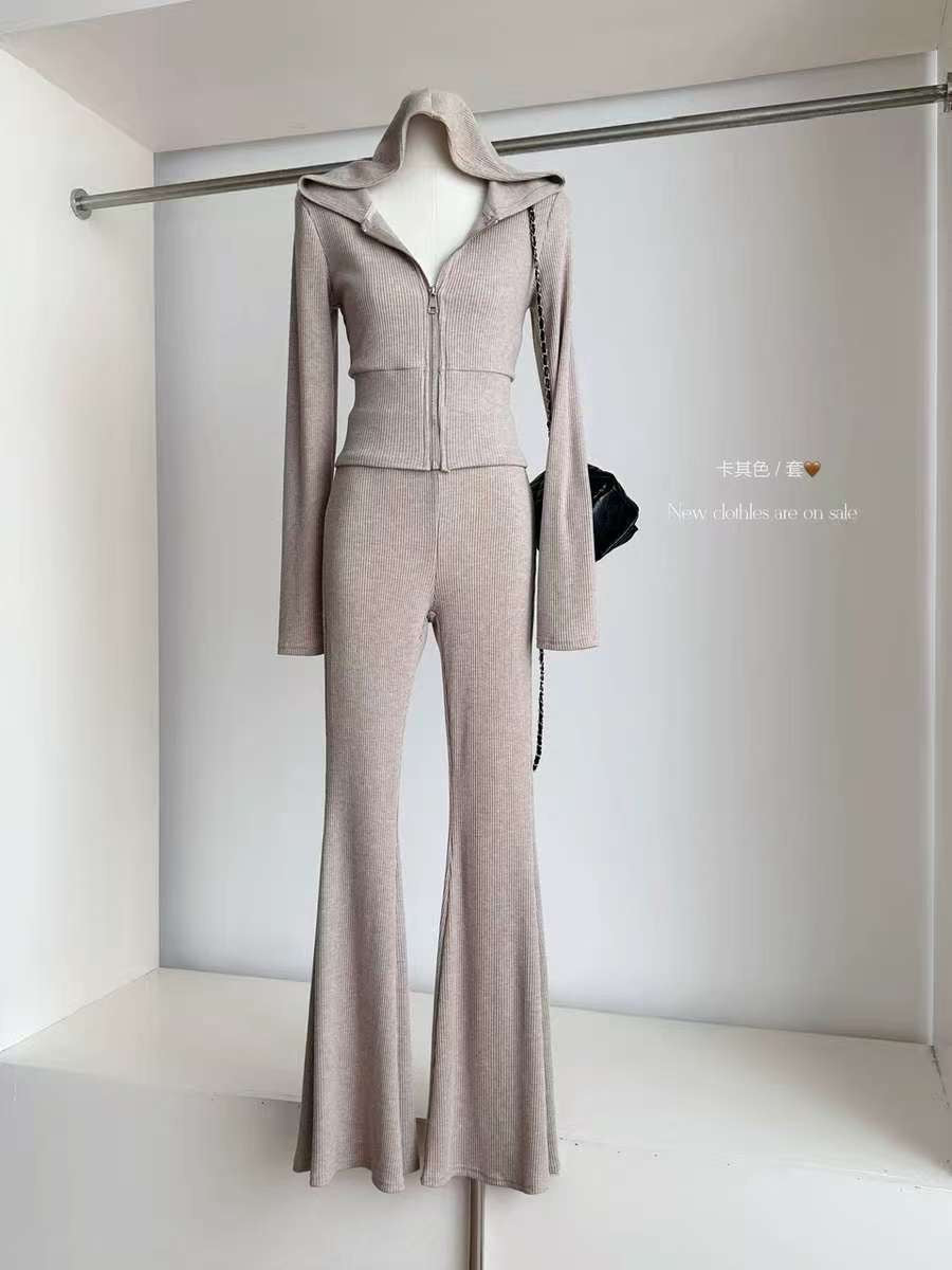 Women’s Hooded Slim Fit Short Jacket and Casual Pants Set – Stylish Two-Piece Outfit for Everyday Wear